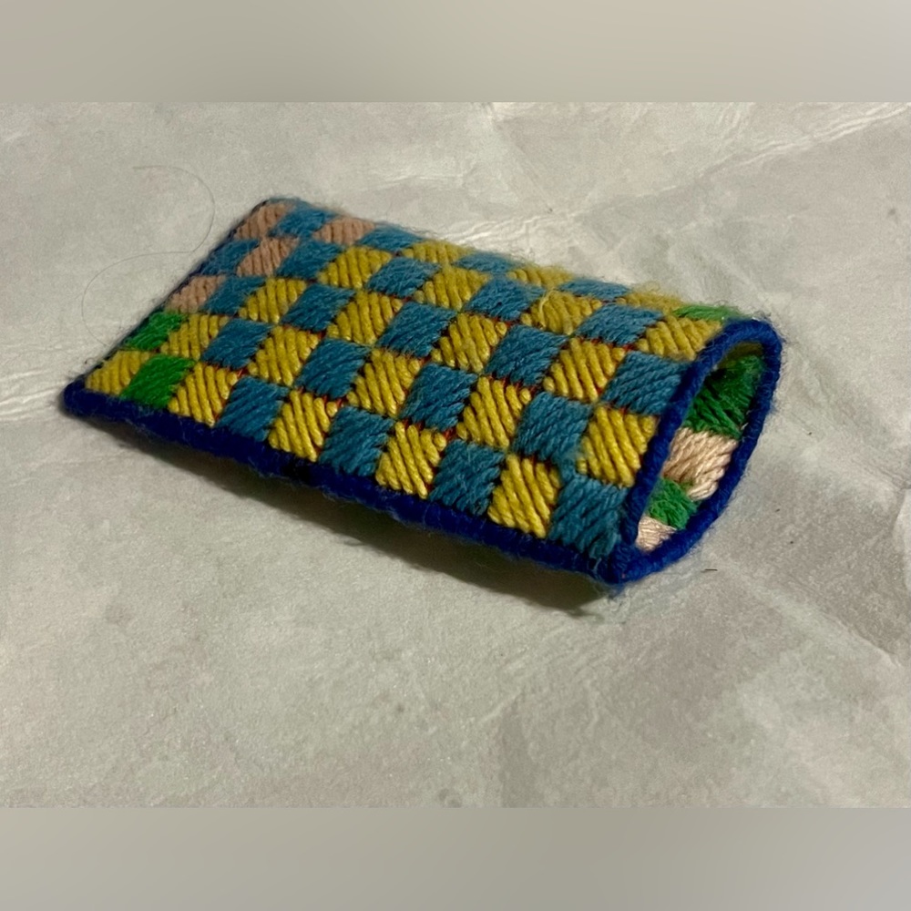 Eyeglass/sunglasses Cross-Stitched case